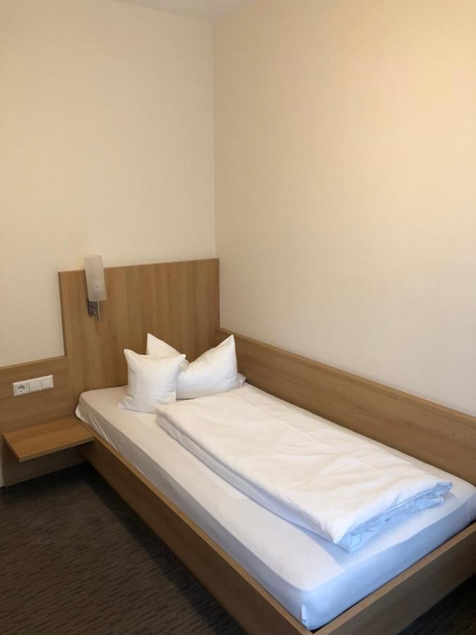 Hotel Fortuna Stockach Exteriör bild