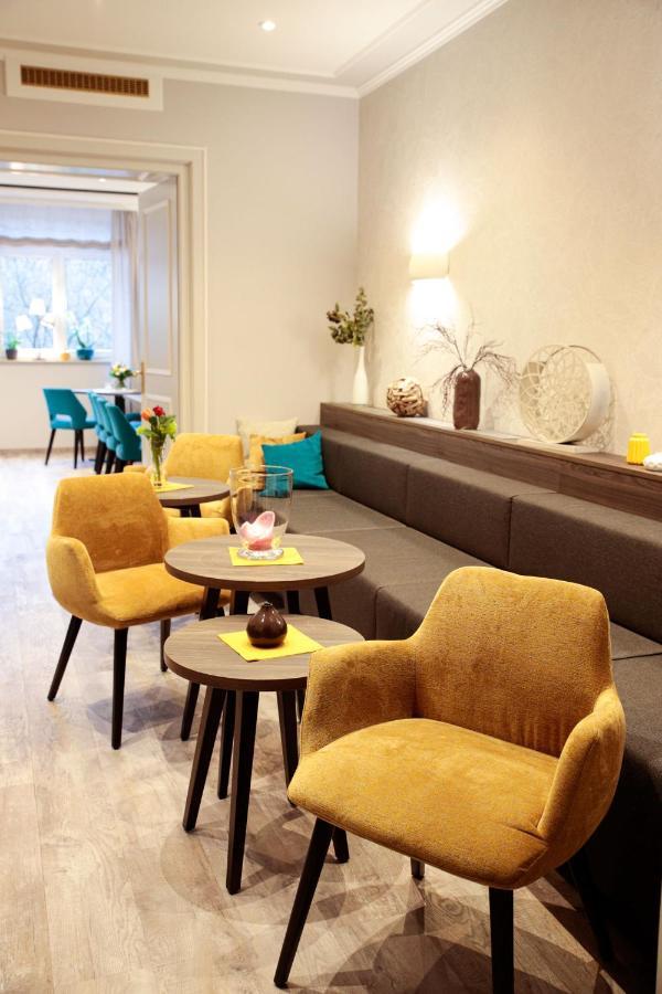 Hotel Fortuna Stockach Exteriör bild