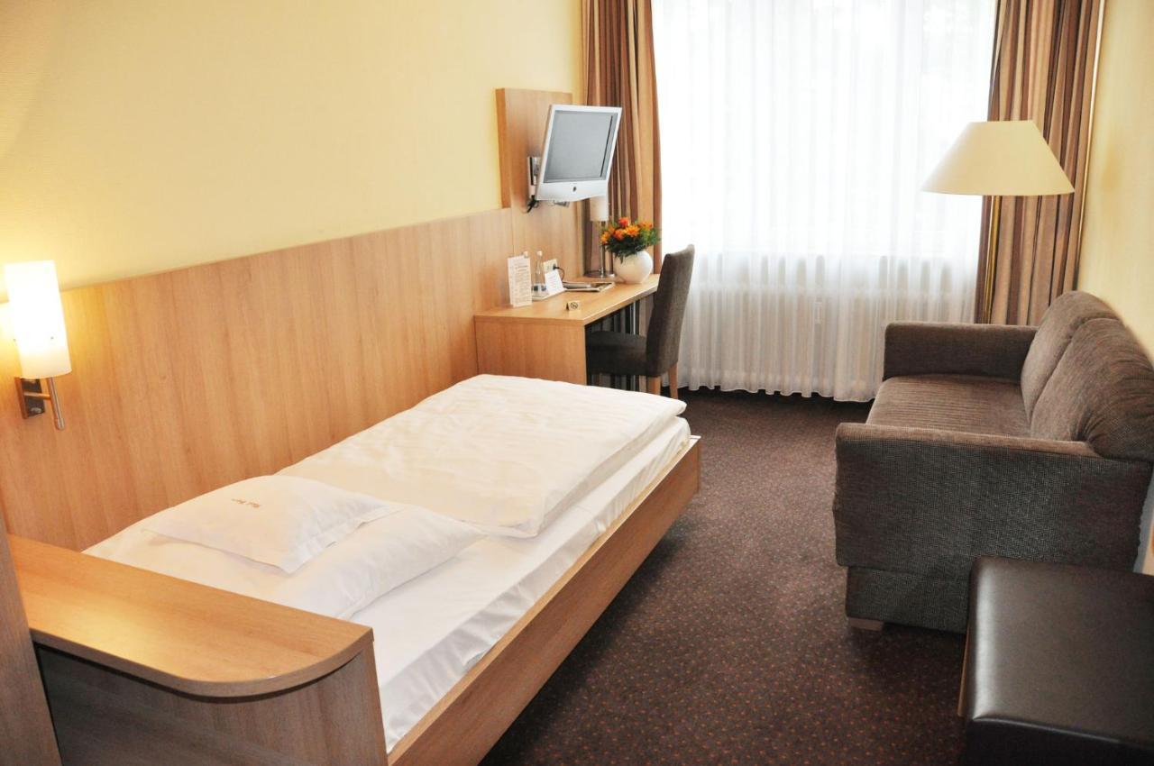 Hotel Fortuna Stockach Exteriör bild
